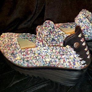 Bernie Mev Drake Woven Floral Wedge Slip On Shoes Size 39 US Size 8.5-9